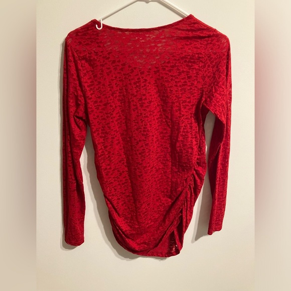 Motherhood Maternity Christmas Long sleeve Tee with side rouching medium - Picture 5 of 10